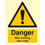 Sign IMO Danger man working near rader 107018 - Sikkerhedsgiganten