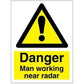 Sign IMO Danger man working near rader 107018 - Sikkerhedsgiganten
